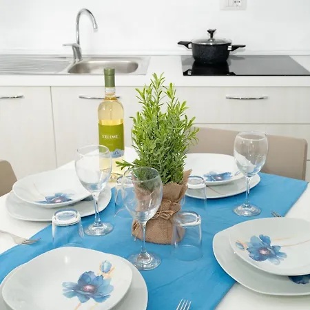 Apartman White-villetta Con Piscina, Giardino E Parcheggio